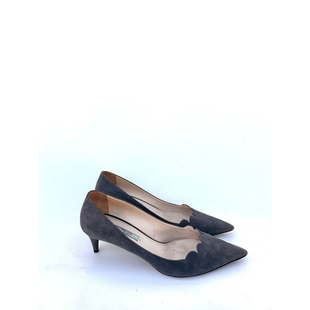 Prada Suede Scalloped Pointed Low Toe Kitten Heels Grey Gray 39 US 9 Pumps